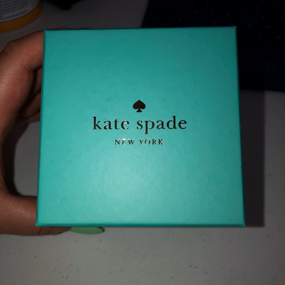KATE SPADE ‘bourgeois bow' stud earrings NWT!! - Picture 6 of 6